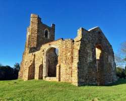 The most well-known and interesting fact about thi The most well-known and interesting fact about this church is that it is facing the